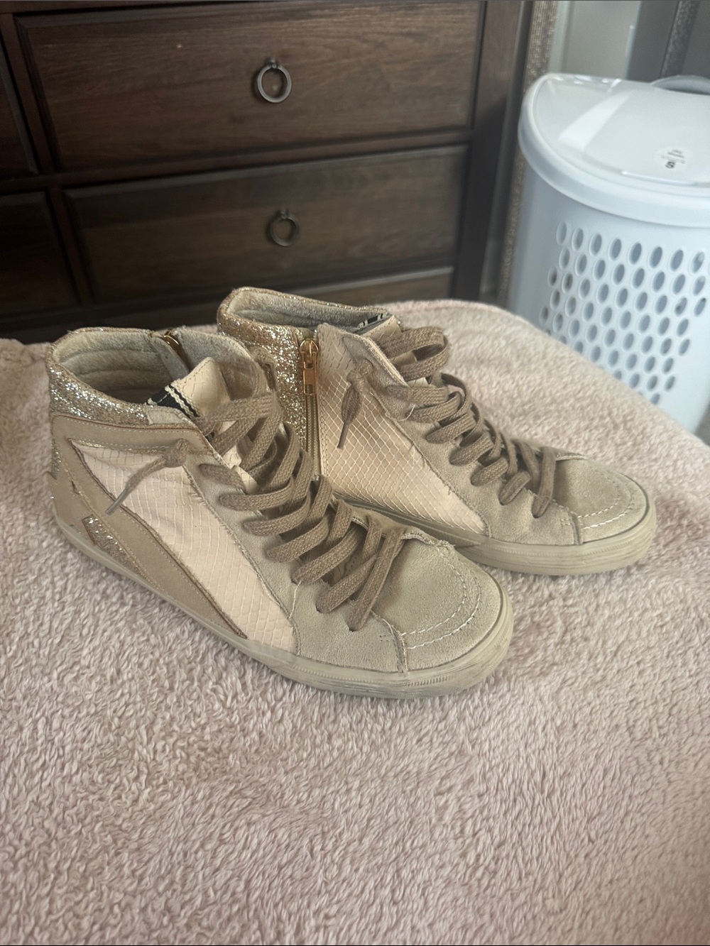 ShuShop Beige High-Top Lace-Up Sneakers with Side Zip